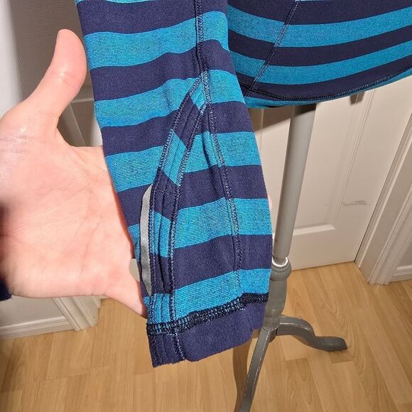 LULULEMON base runner long sleeve - Picture 4 of 5